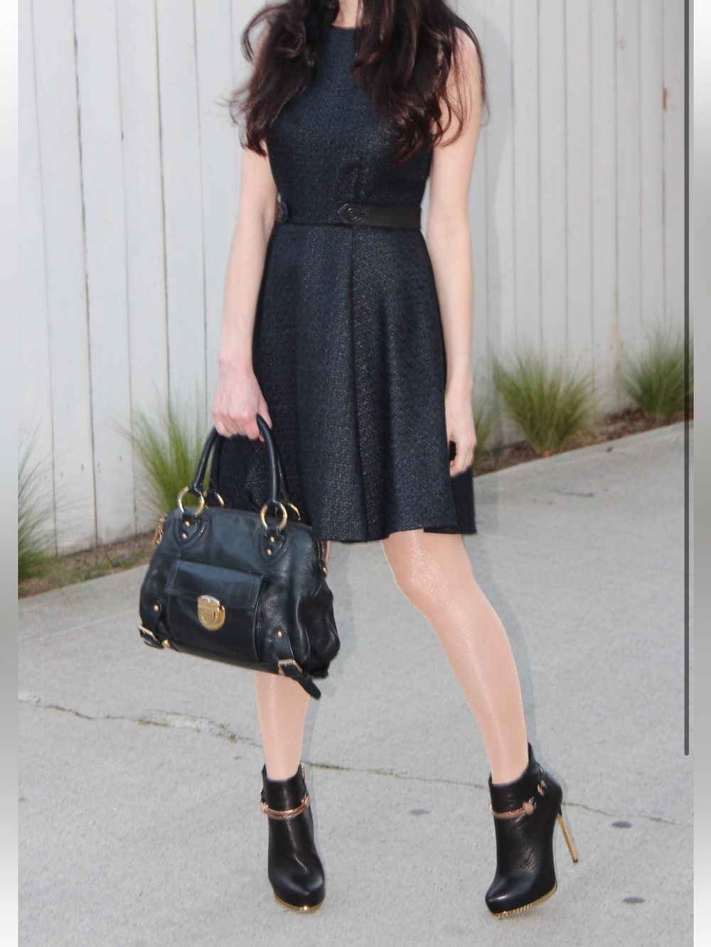 Alice + Olivia Black Textured Sleeveless A-Line Mini Dress